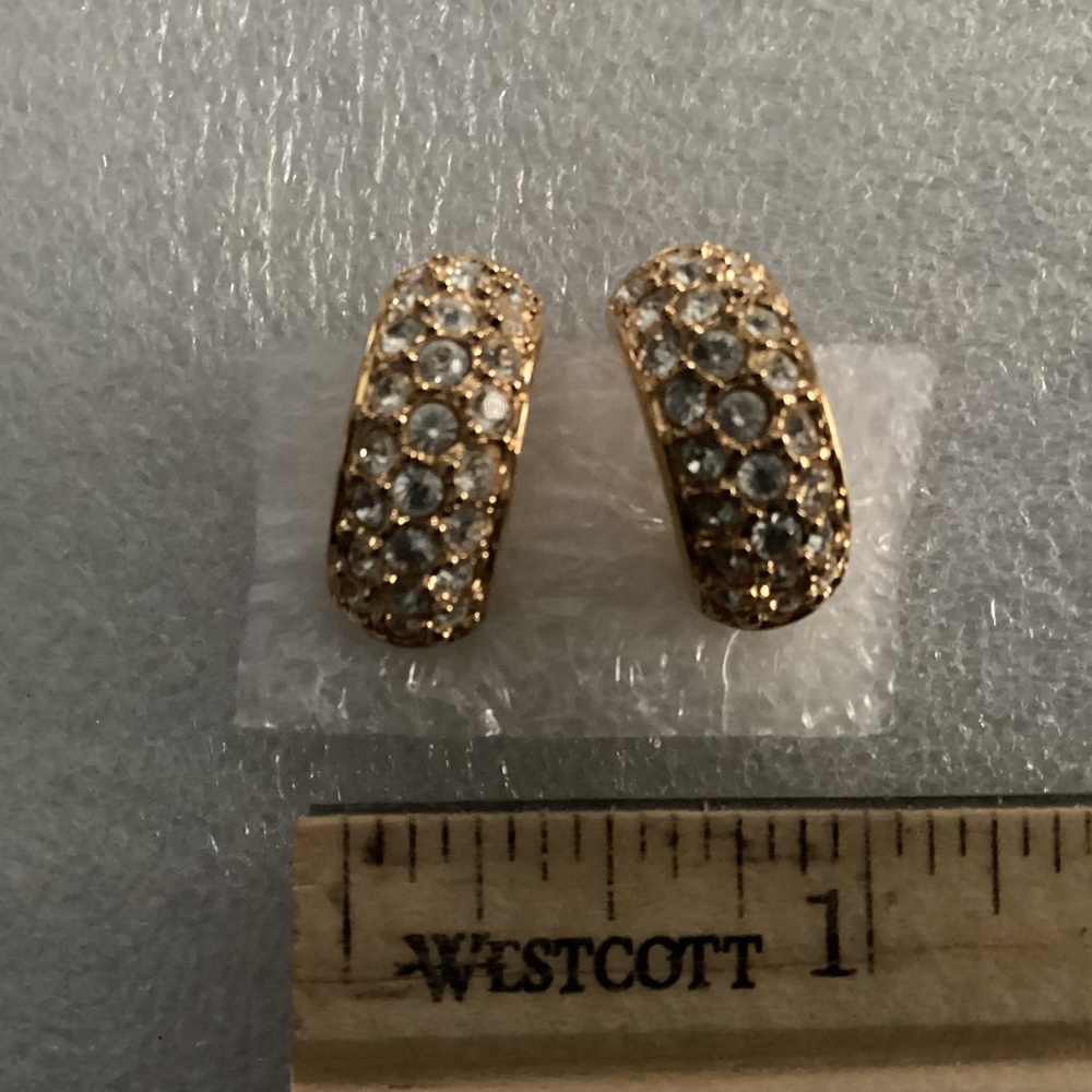 Swarovski Vintage Gold-tone Half Hoop Clip On Earrings - Picture 3 of 14